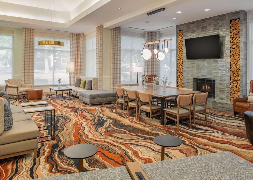 Oregon Lake Oswego Lobby