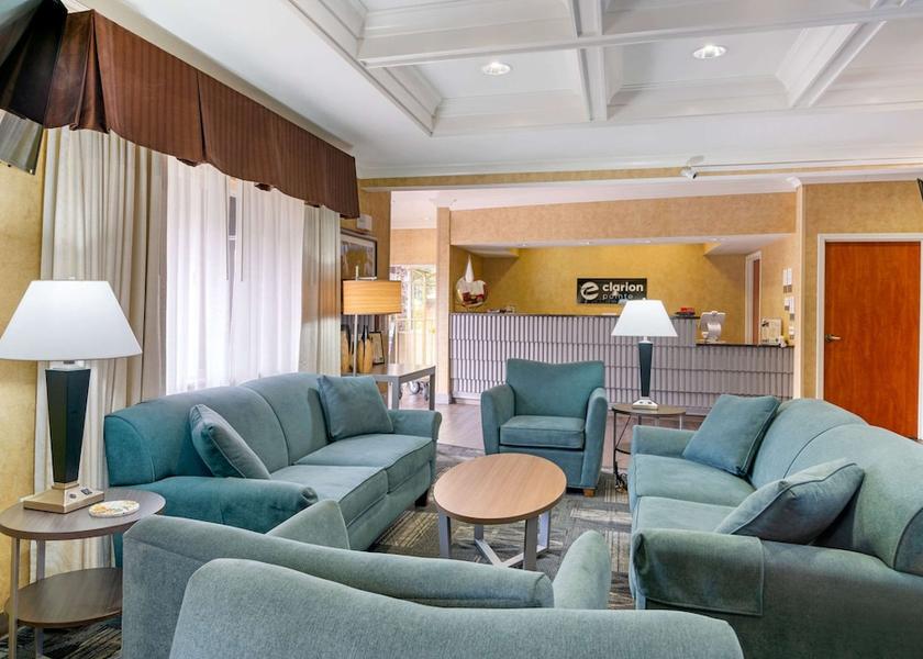 Oregon Medford Lobby