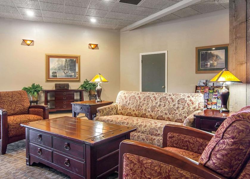 Oregon North Bend Lobby