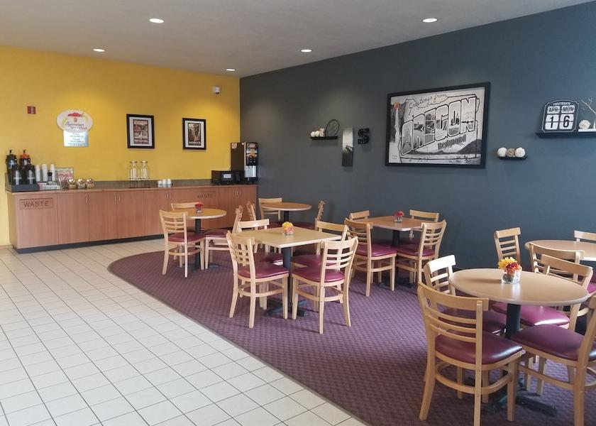 Oregon Redmond Lobby