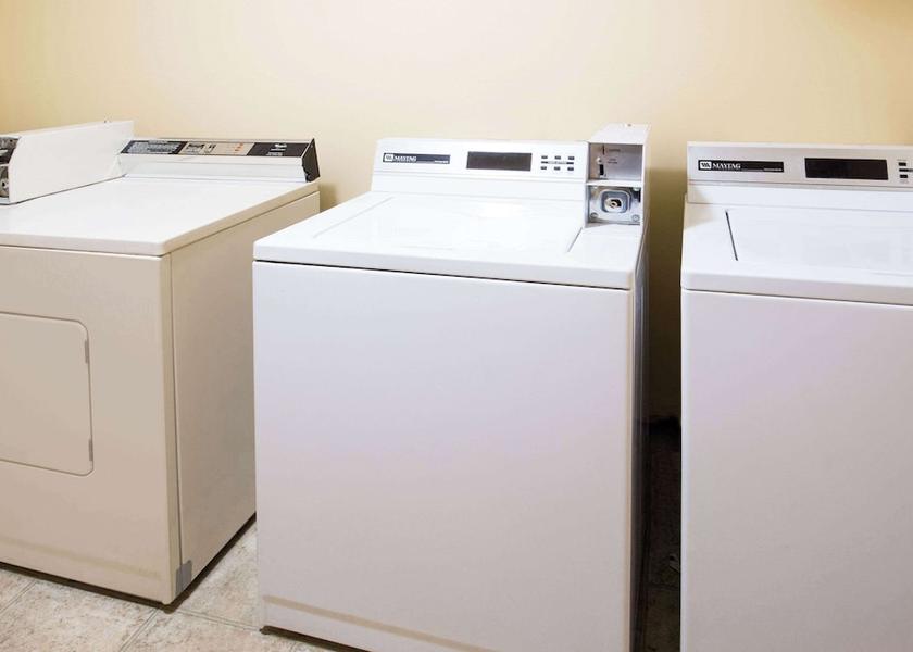 Oregon Wood Village Kitchen