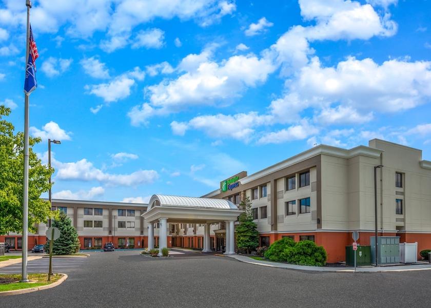Pennsylvania Bensalem Exterior Detail
