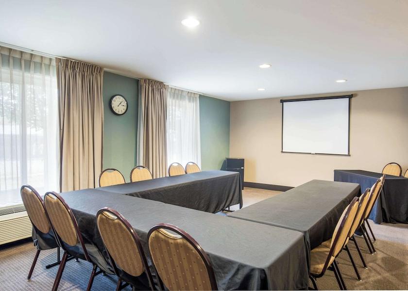 Pennsylvania Scranton Meeting Room