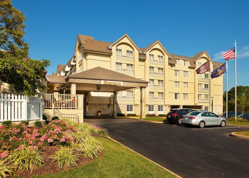 Pennsylvania Malvern Exterior Detail