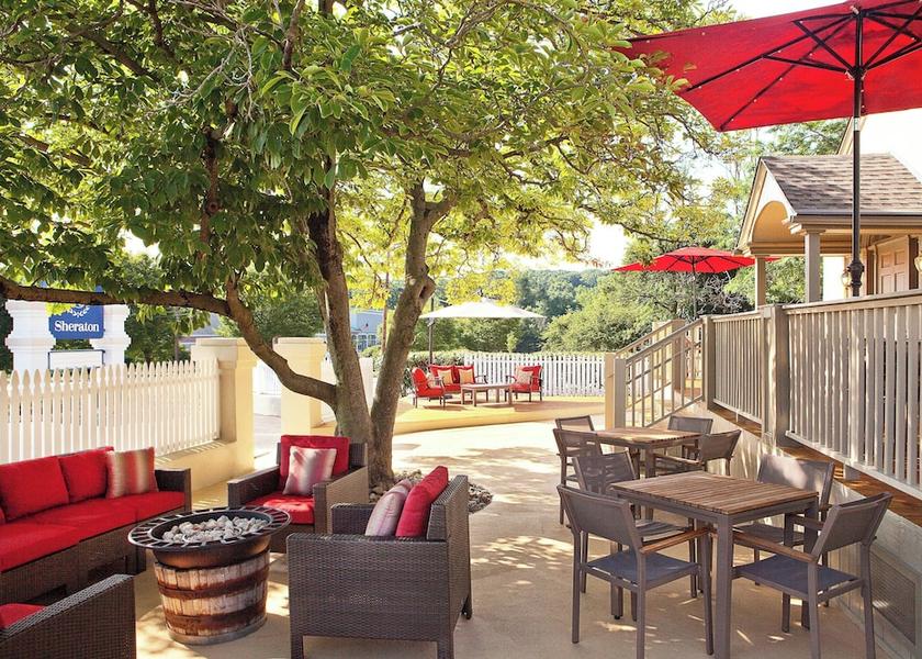 Pennsylvania Malvern Amenity