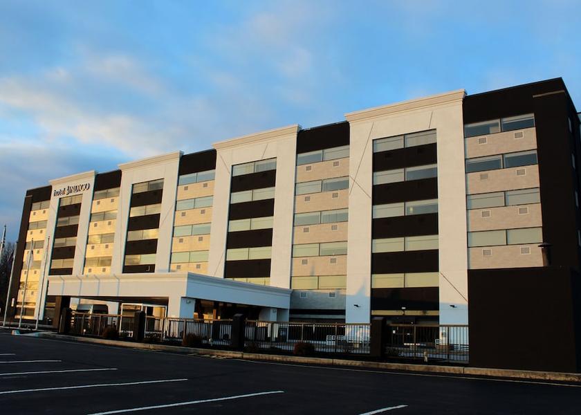 Pennsylvania Harrisburg Exterior Detail