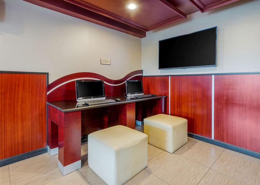 Pennsylvania Tannersville Business Centre