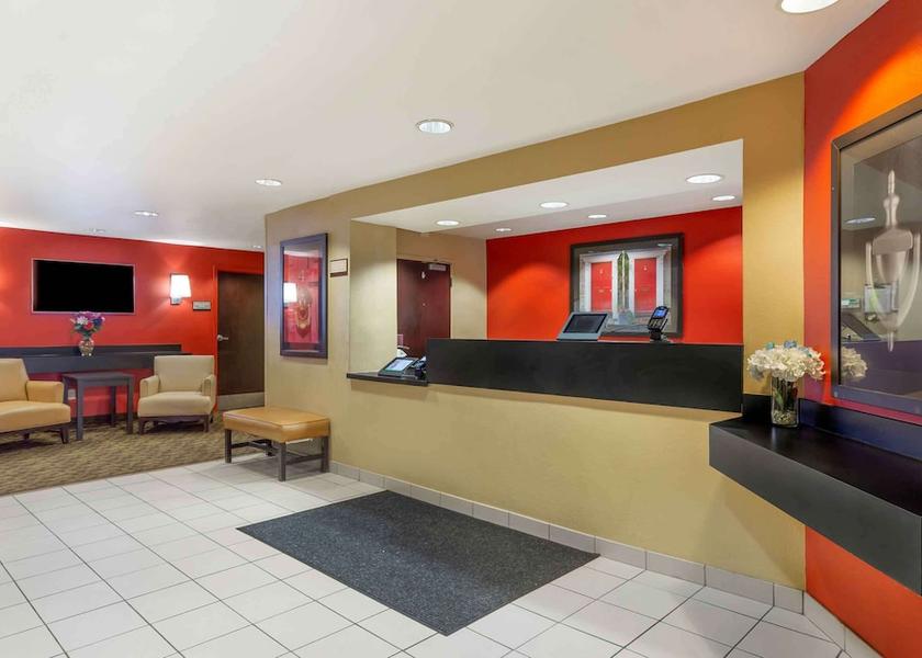 Rhode Island Warwick Lobby