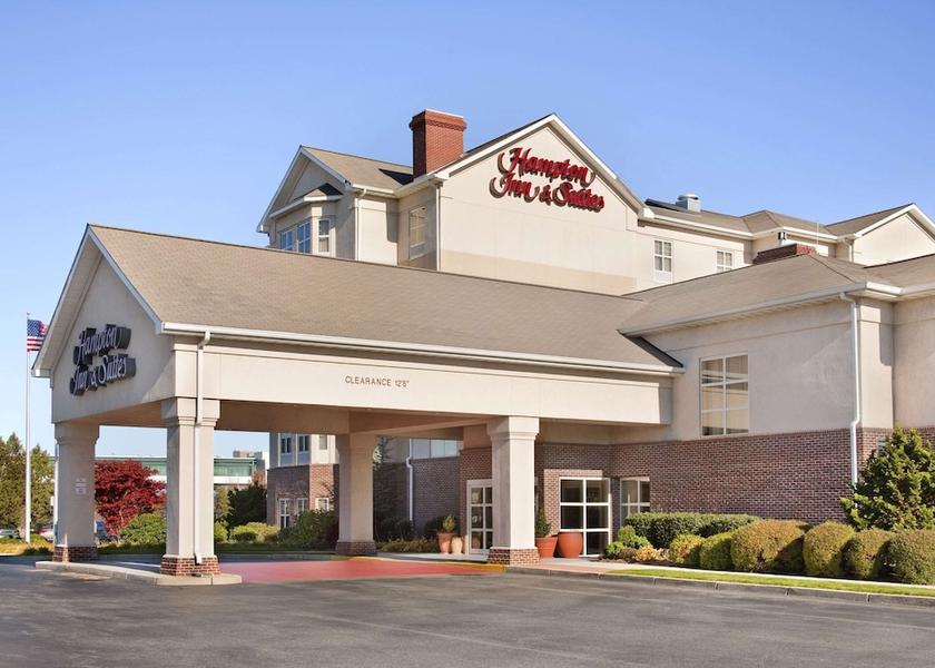 Rhode Island Warwick Exterior Detail