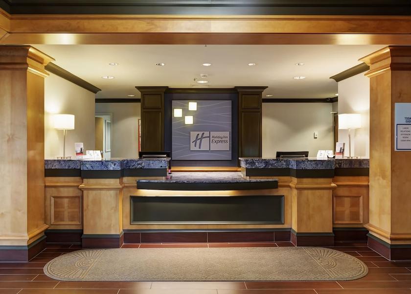 Rhode Island Warwick Exterior Detail