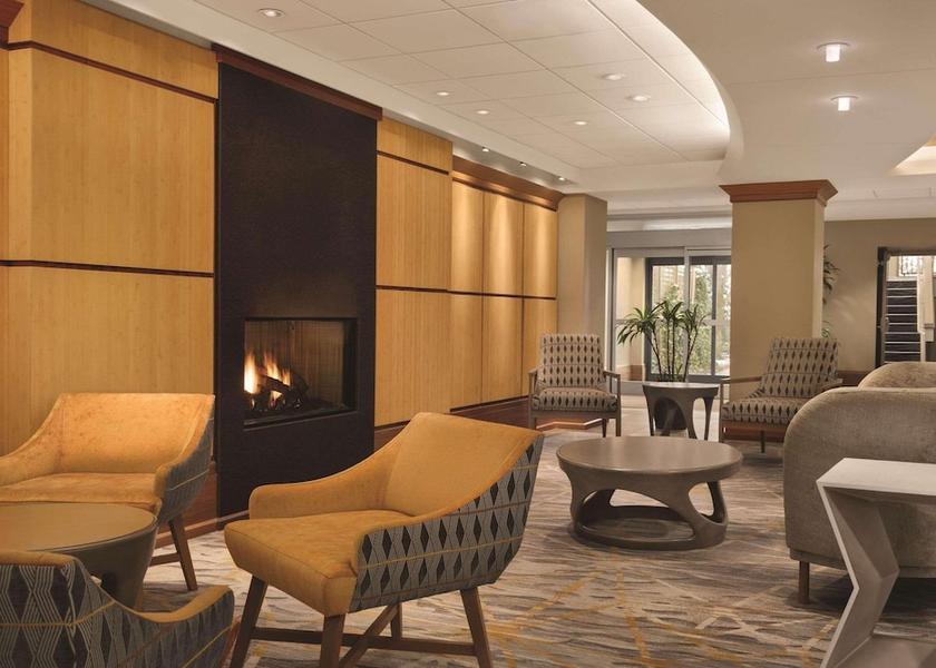 Rhode Island Warwick Lobby