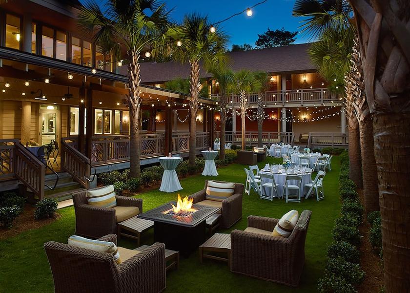 South Carolina Hilton Head Island Courtyard