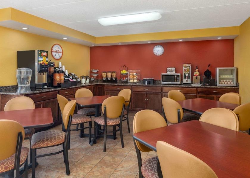 South Carolina Rock Hill Breakfast Area