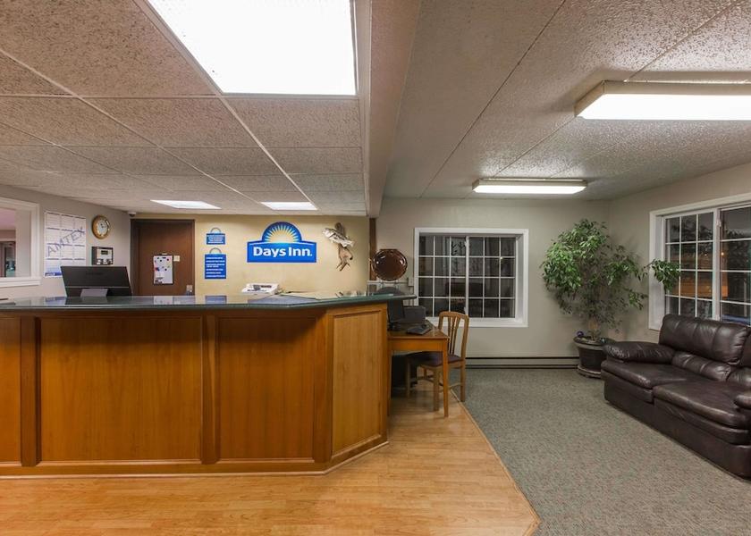 South Dakota Pierre Lobby