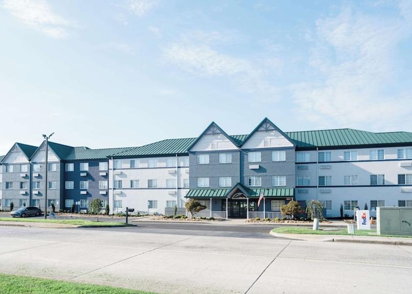 Tennessee Alcoa Exterior