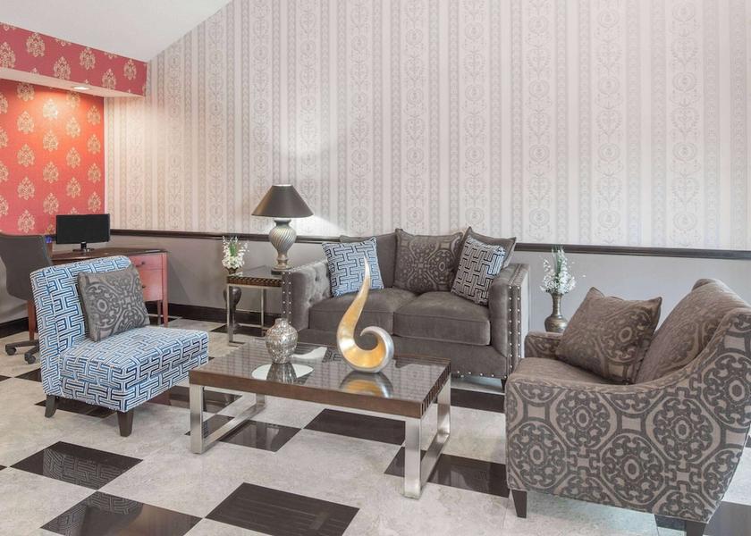 Tennessee Cleveland Lobby