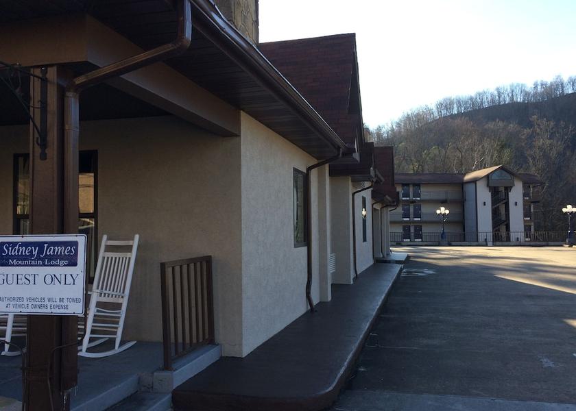 Tennessee Gatlinburg Parking