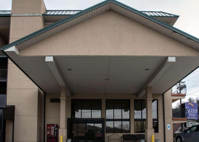 Tennessee Gatlinburg exterior view