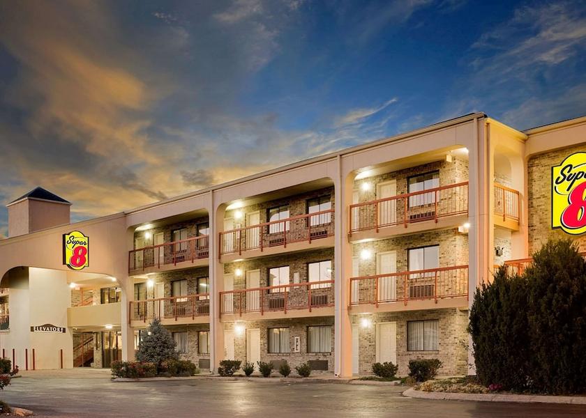 Tennessee Hermitage Exterior Detail