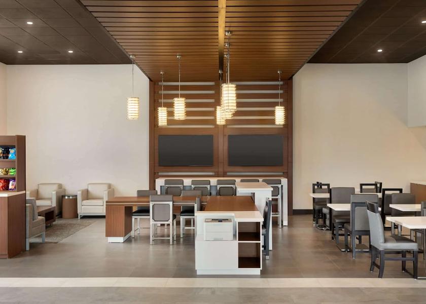 Tennessee Murfreesboro Lobby