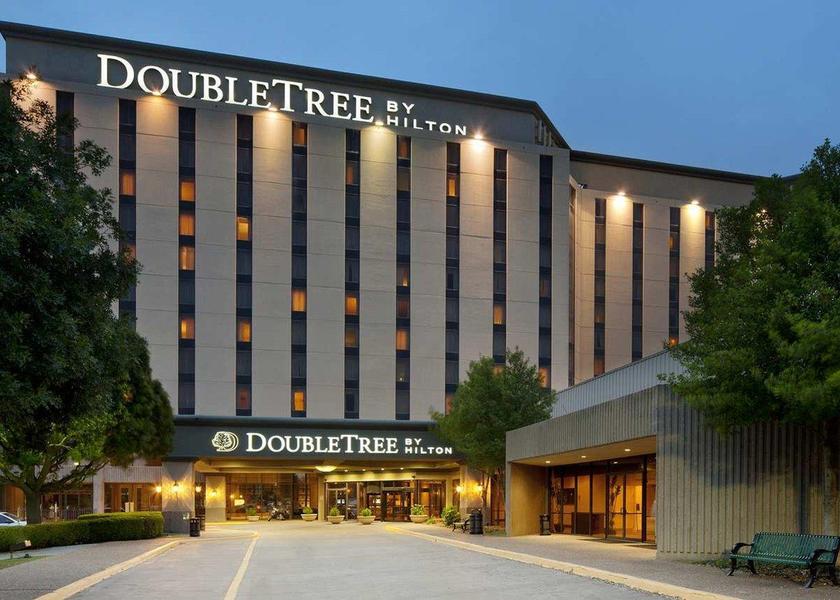 Texas Dallas Hotel Exterior