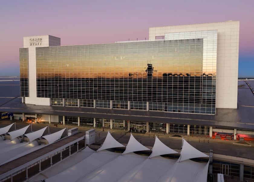 Texas Dallas Hotel Exterior