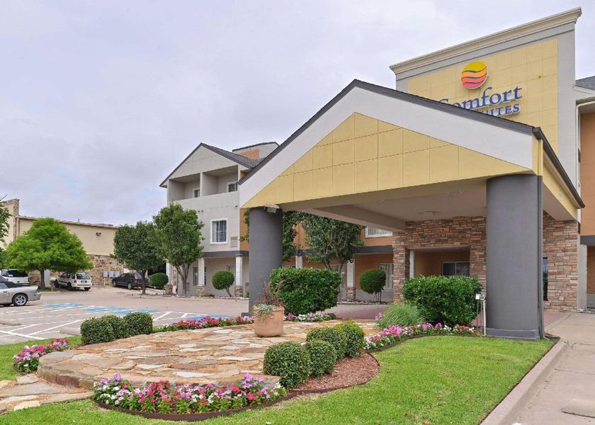 Texas Frisco Hotel Exterior