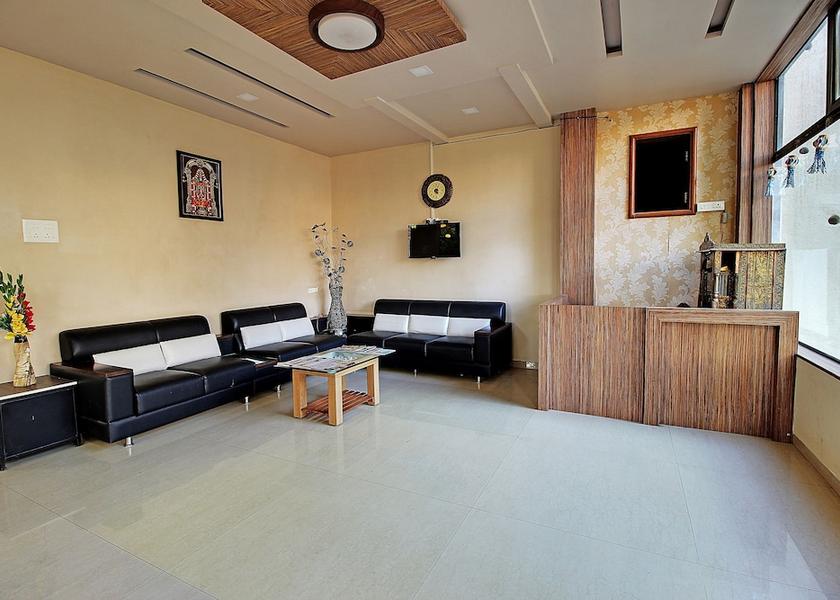 Maharashtra Panchgani Lobby sitting area