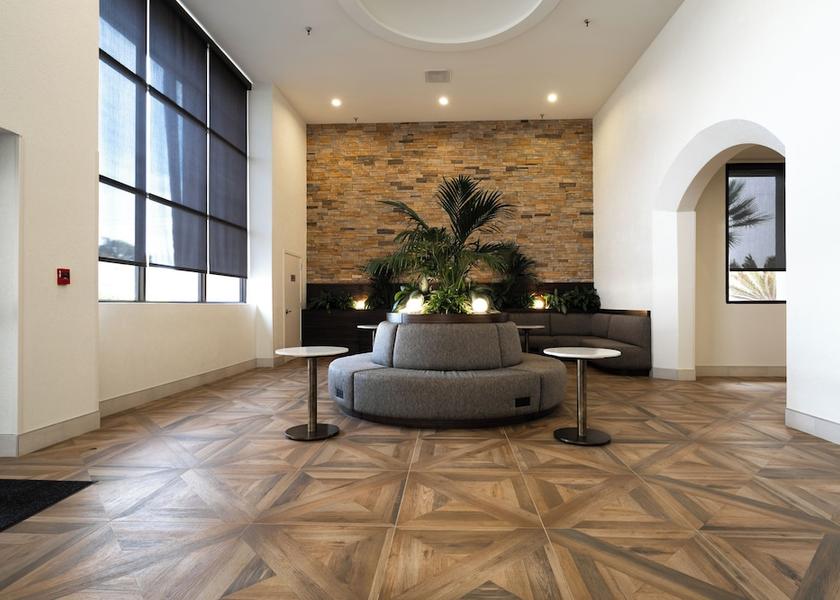 Texas Houston Lobby sitting area