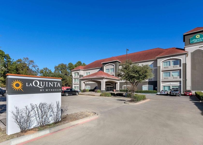 Texas Longview Exterior Detail