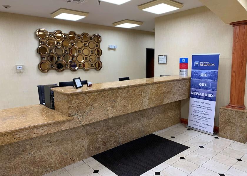 Texas Mesquite Lobby