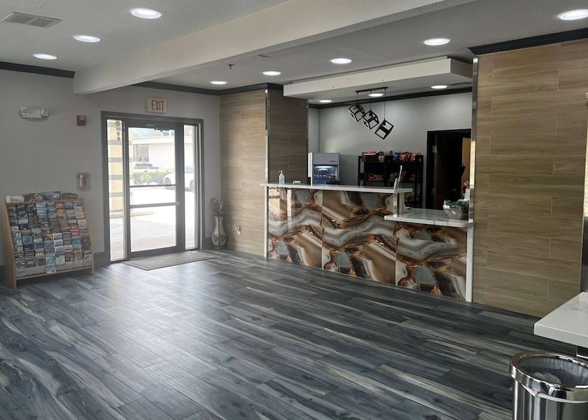 Texas Pasadena Lobby