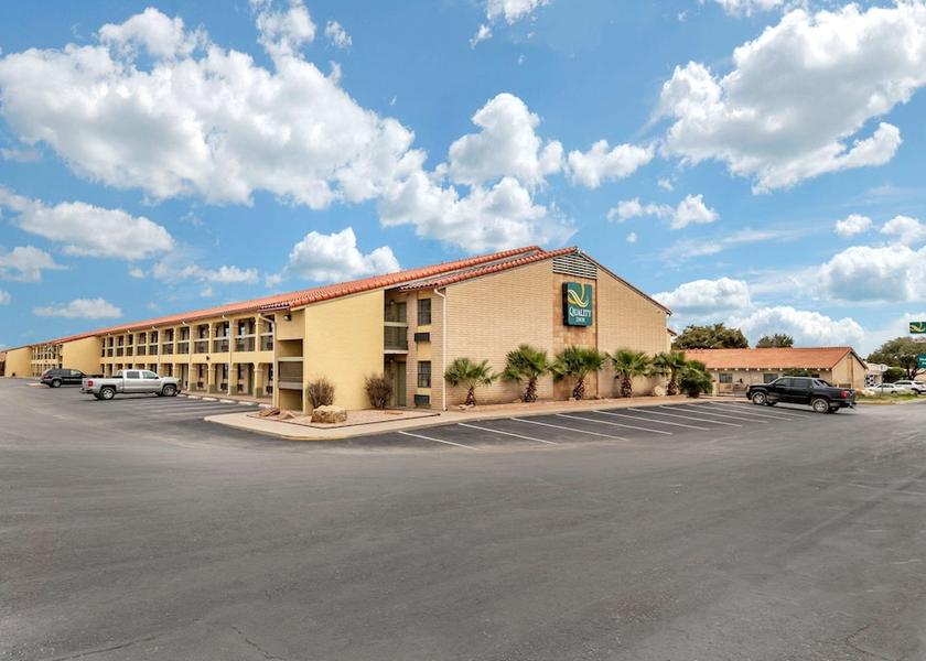 Texas San Angelo Exterior Detail