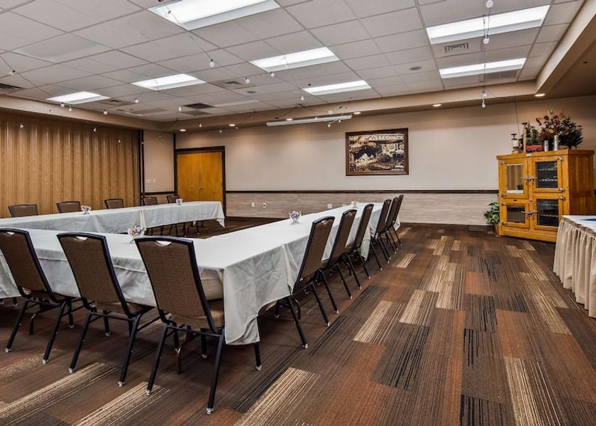 Utah Bryce Canyon Meeting Room