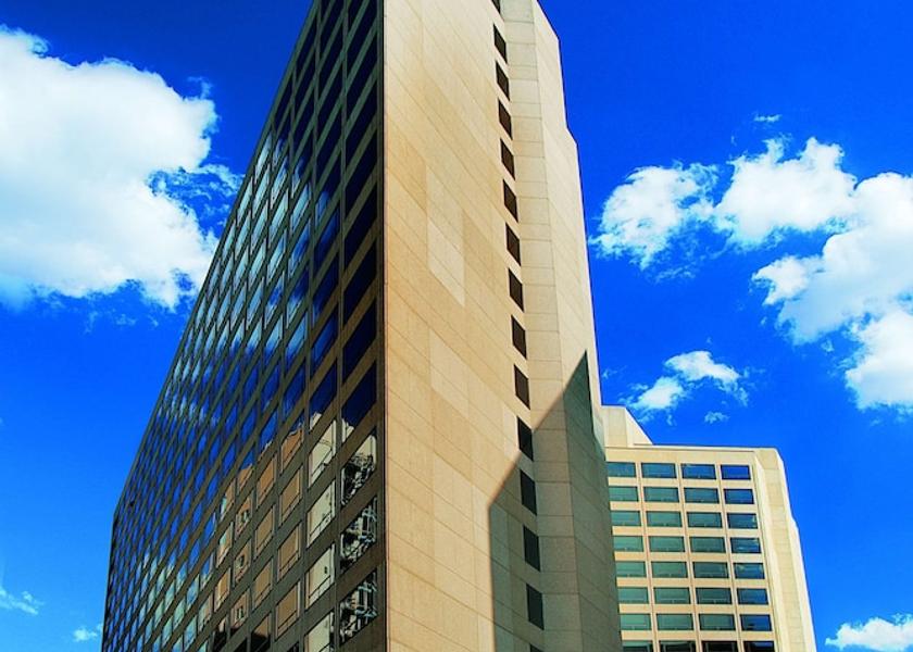 Virginia Arlington Exterior Detail