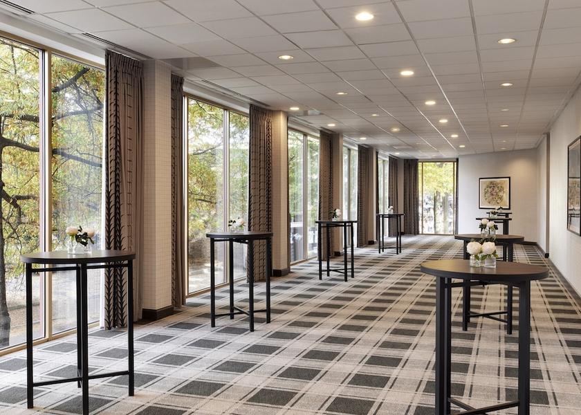 Virginia Charlottesville Meeting Room