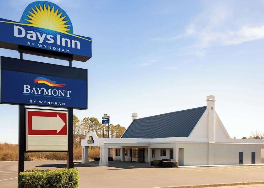 Virginia Emporia Exterior Detail