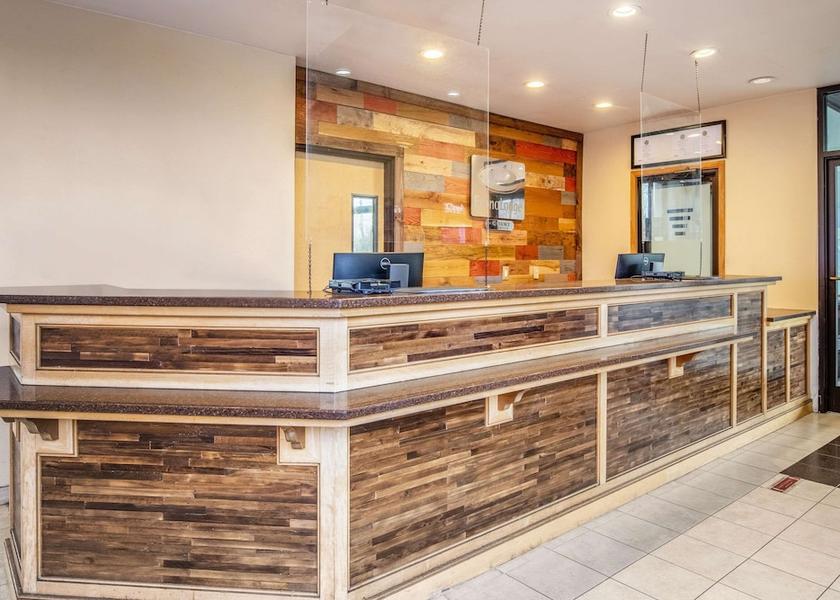 Virginia Norfolk Lobby