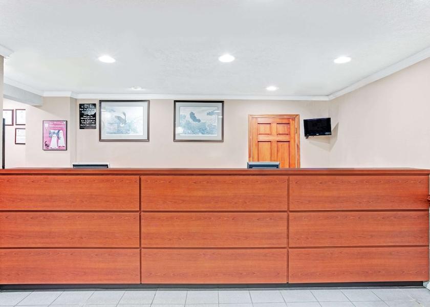 Virginia Williamsburg Lobby