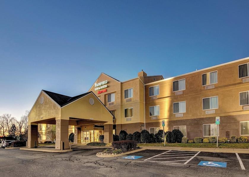 Virginia Woodbridge Exterior Detail