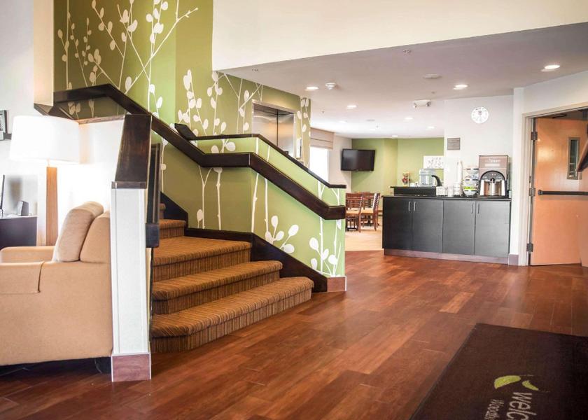 Virginia Woodbridge lobby