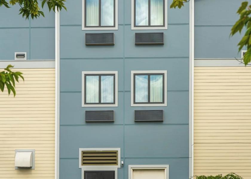Vermont Rutland Exterior Detail
