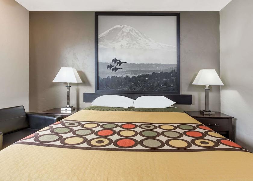 Washington Bremerton Room