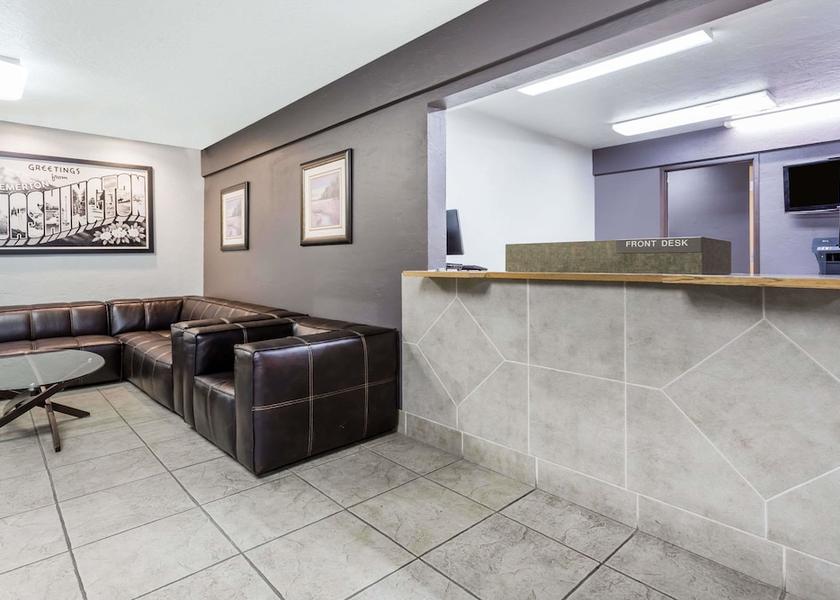 Washington Bremerton Lobby