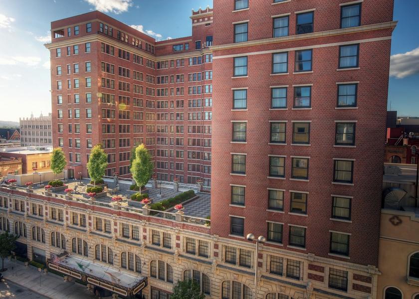 Washington Spokane Courtyard