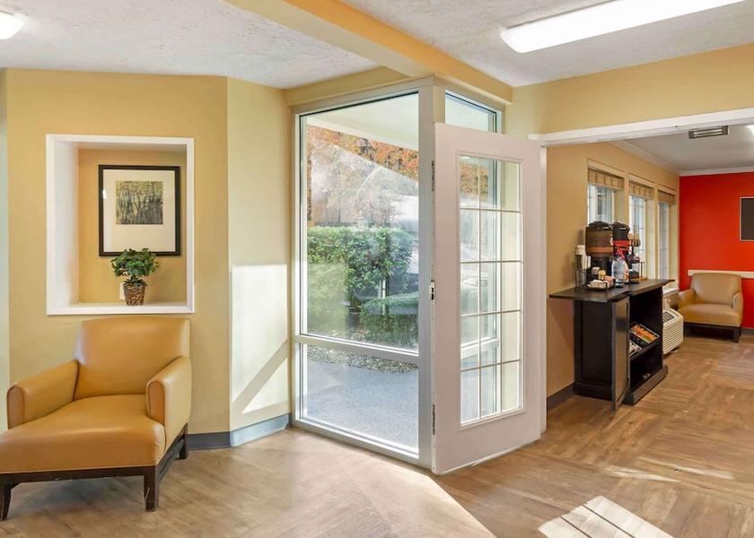 Washington Tukwila Lobby