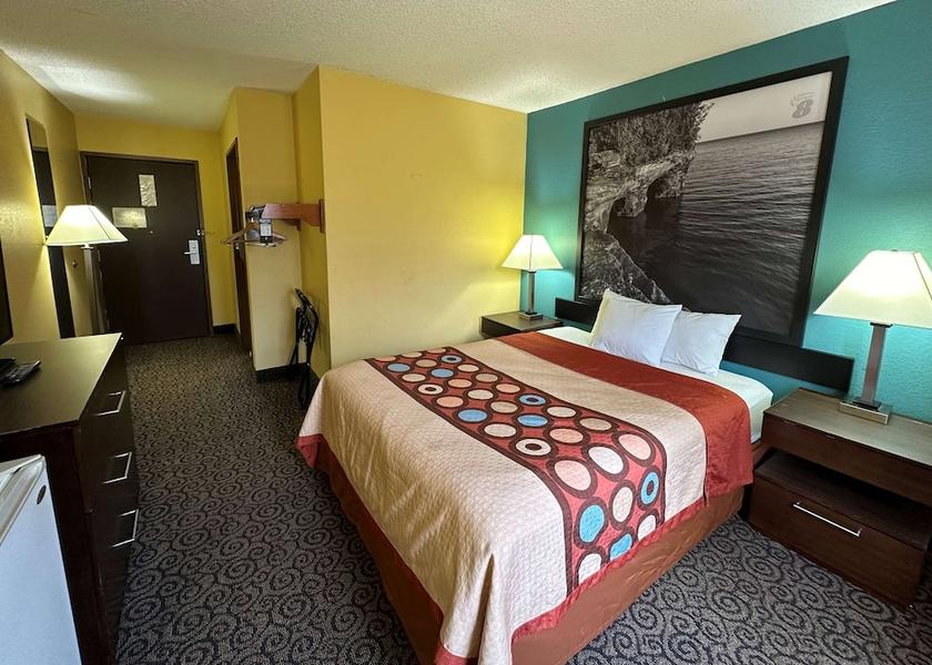 Wisconsin Appleton Room