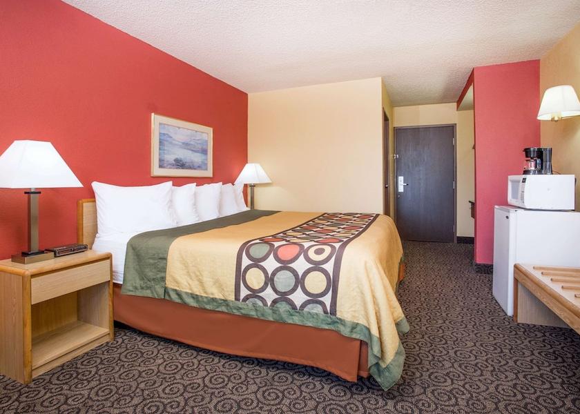 Wisconsin Appleton Room