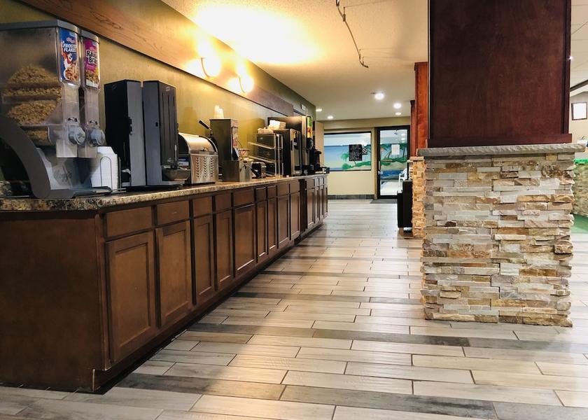 Wisconsin Columbus Breakfast Area