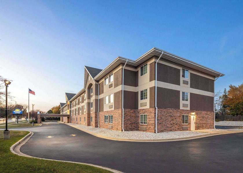 Wisconsin Green Bay Exterior Detail